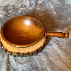 Woodcrafters Wooden Bowl with Handle